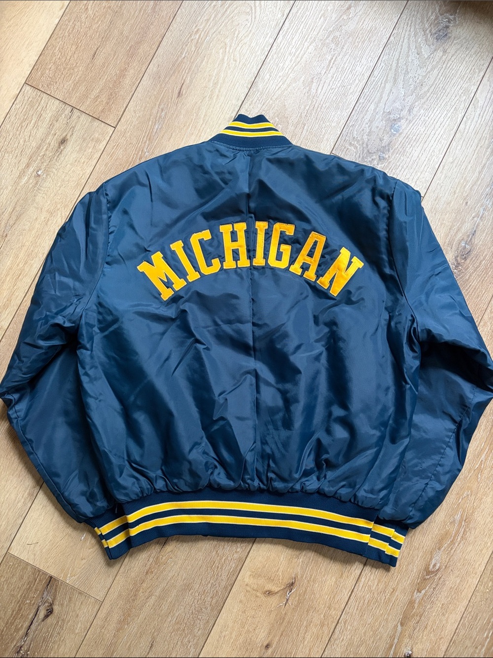 Michigan Wolverine’s Holloway Bomber Satin Jacket Men’s L Vintage 70s USA